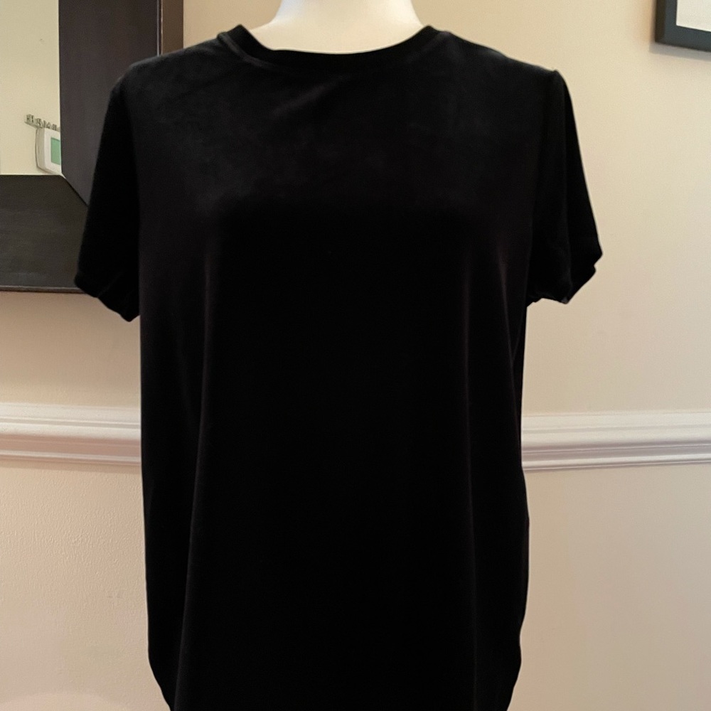 Gap Velvet Black Short Sleeve Shirt